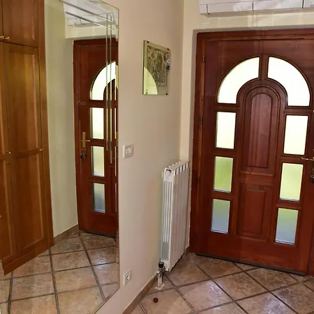 Apartman Jang Tolmin